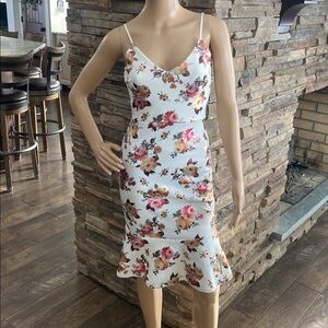 Stunning Floral Spaghetti Strap Dress Size Small